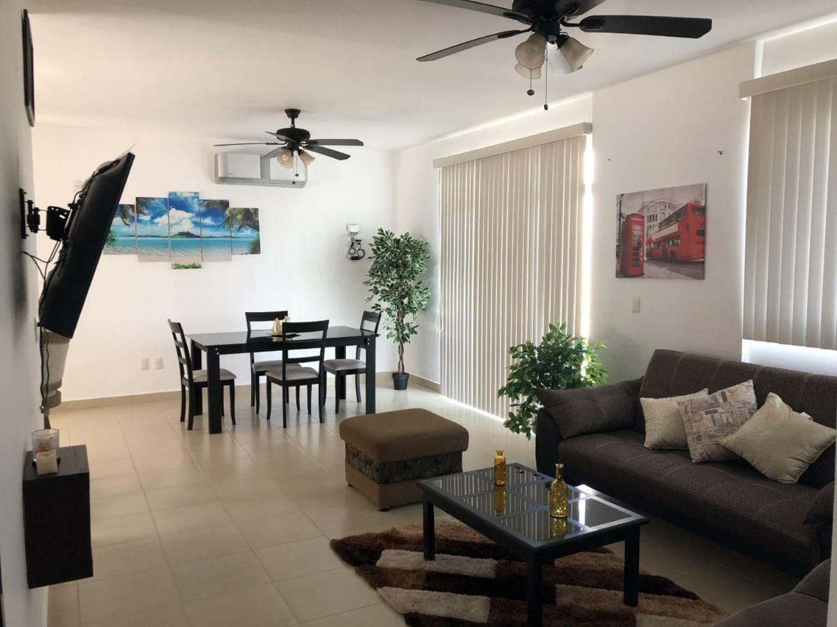 Apartmán Star Castell Playa del Carmen Exteriér fotografie